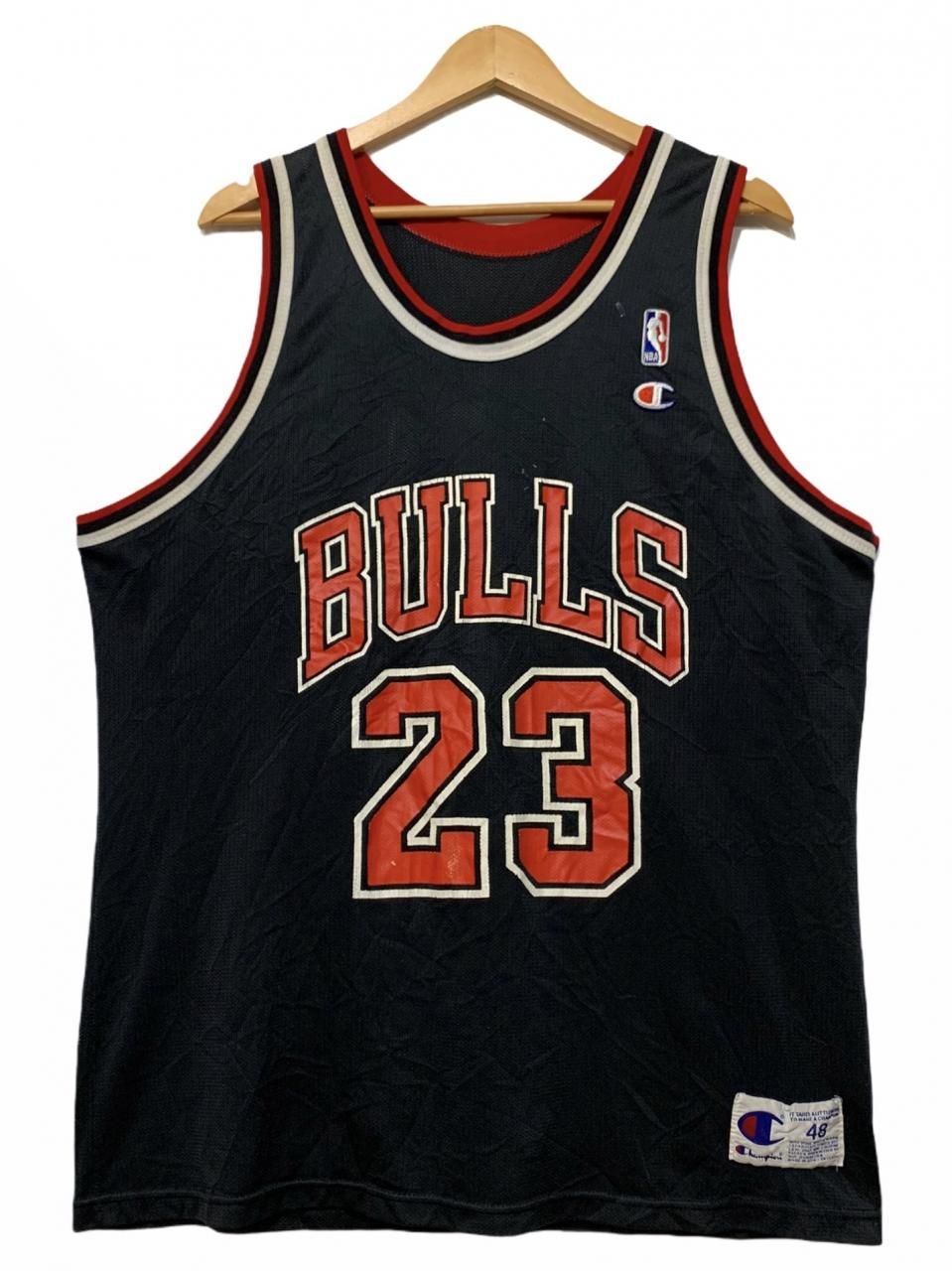 BULLS JORDAN 23 ブルズ　ジョーダン　ユニホーム　タンクトップ　服