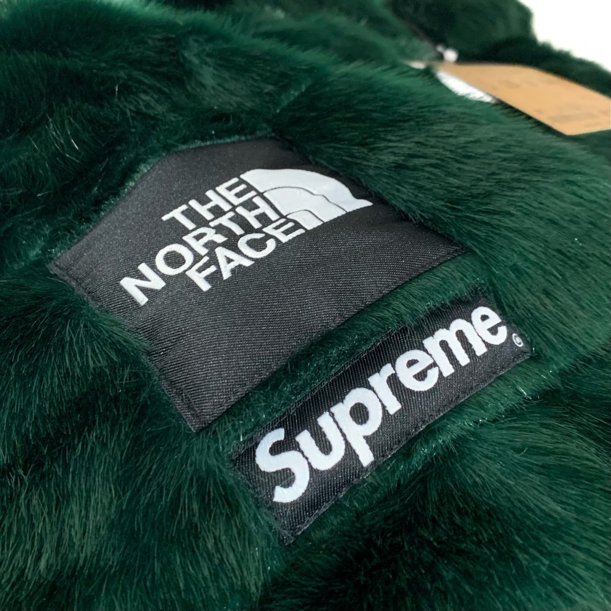 新品 20AW SUPREME × THE NORTH FACE Faux Fur Nuptse Jacket 緑 XL 
