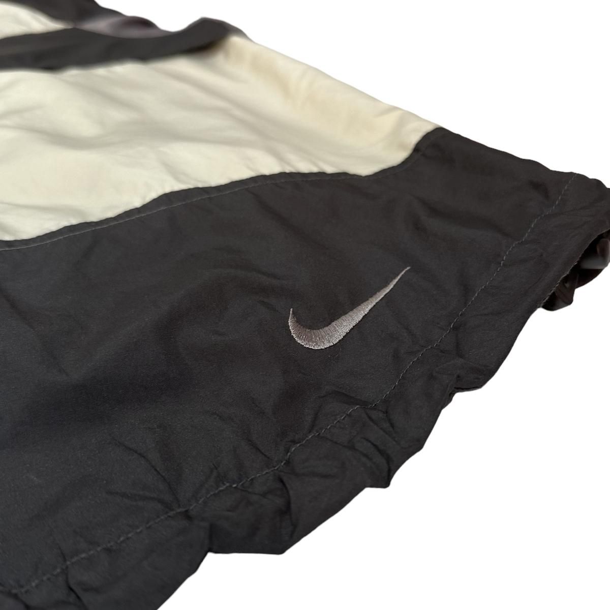 98年製 NIKE ACG Logo Nylon Jacket 生成り灰 L 90s ナイキ 98年製 NIKE ACG Logo Nylon Jacket 生成り灰 L 90s ナイキ