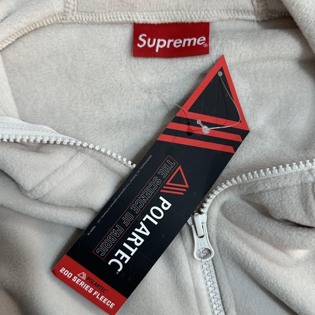 新品 22AW SUPREME Polartec Facemask Half Zip Pullover (Stone) 灰 XL シュプリーム  ポーラテック フェイスマスク ハーフジップ プルオーバー - NEWJOKE ONLINE STORE