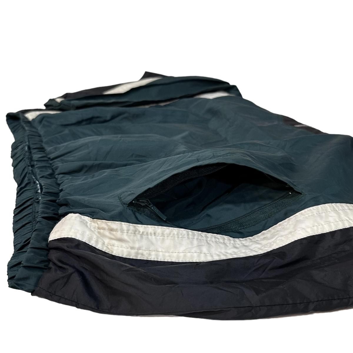 96年製 NIKE Half-Zip Nylon Pullover Jacket 黒緑 XL 90s 96年製 NIKE Half-Zip Nylon Pullover Jacket 黒緑 XL 90s