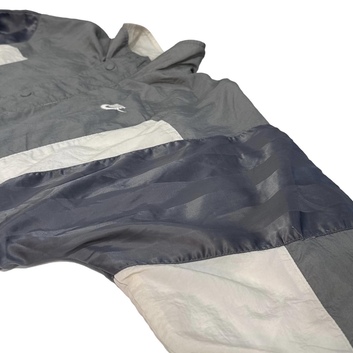 90s NIKE Logo Nylon Jacket 灰 XL ナイキ ナイロンジャケット 90s NIKE Logo Nylon Jacket 灰 XL ナイキ ナイロンジャケット