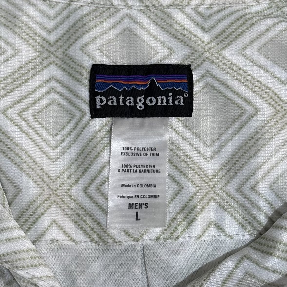 06年製 patagonia Rhythm Polyester S/S Shirt 緑 L 00s パタゴニア リズムシリーズ 半袖 開襟シャツ 菱形  総柄 クライミング 20802 S6 古着 - NEWJOKE ONLINE STORE