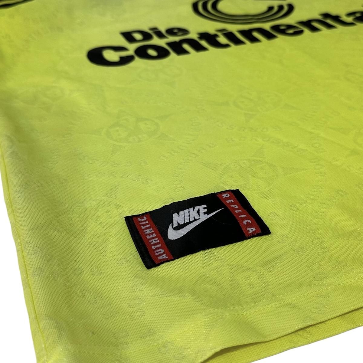 90s NIKE 90s NIKE
