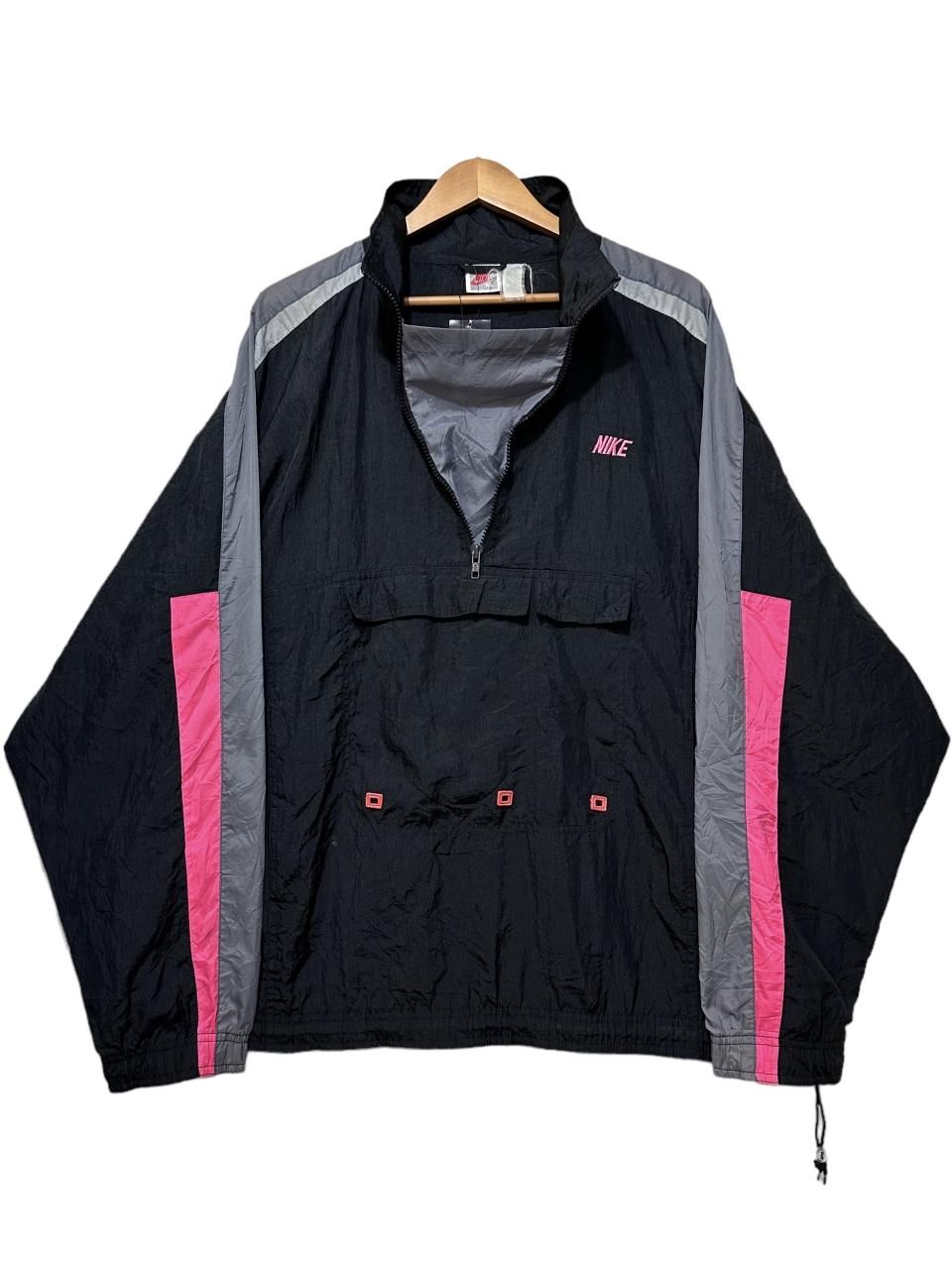 90s NIKE Half-Zip Nylon Pullover Jacket 黒 XL 銀タグ ナイキ ナイロンジャケット アノラック ハーフジップ  プルオーバー ブラック 古着 - NEWJOKE ONLINE STORE