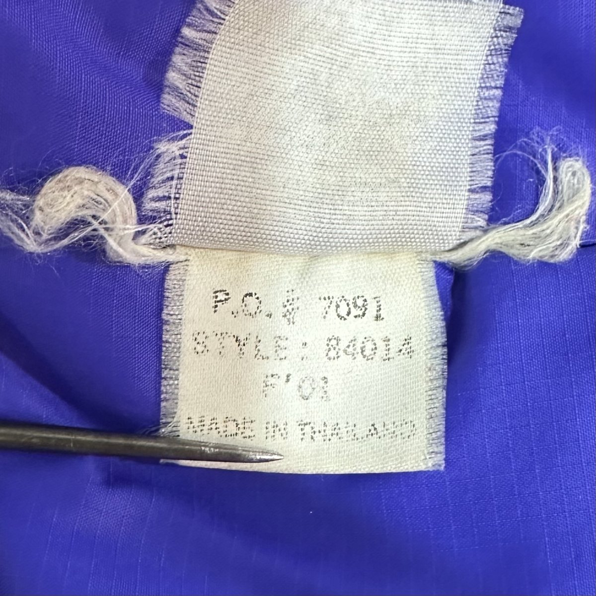 01年製 patagonia Puffball Vest 黒青 S 00s パタゴニア パフボールベスト 中綿入り 84014 F01 ブラック  ブルー 古着 - NEWJOKE ONLINE STORE