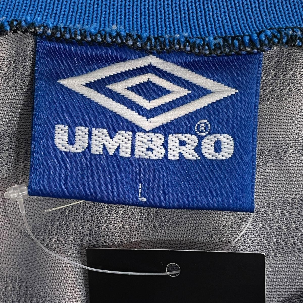 90s UMBRO Logo S/S Soccer Jersey 黒青 L アンブロ サッカー 90s UMBRO Logo S/S Soccer Jersey 黒青 L アンブロ サッカー