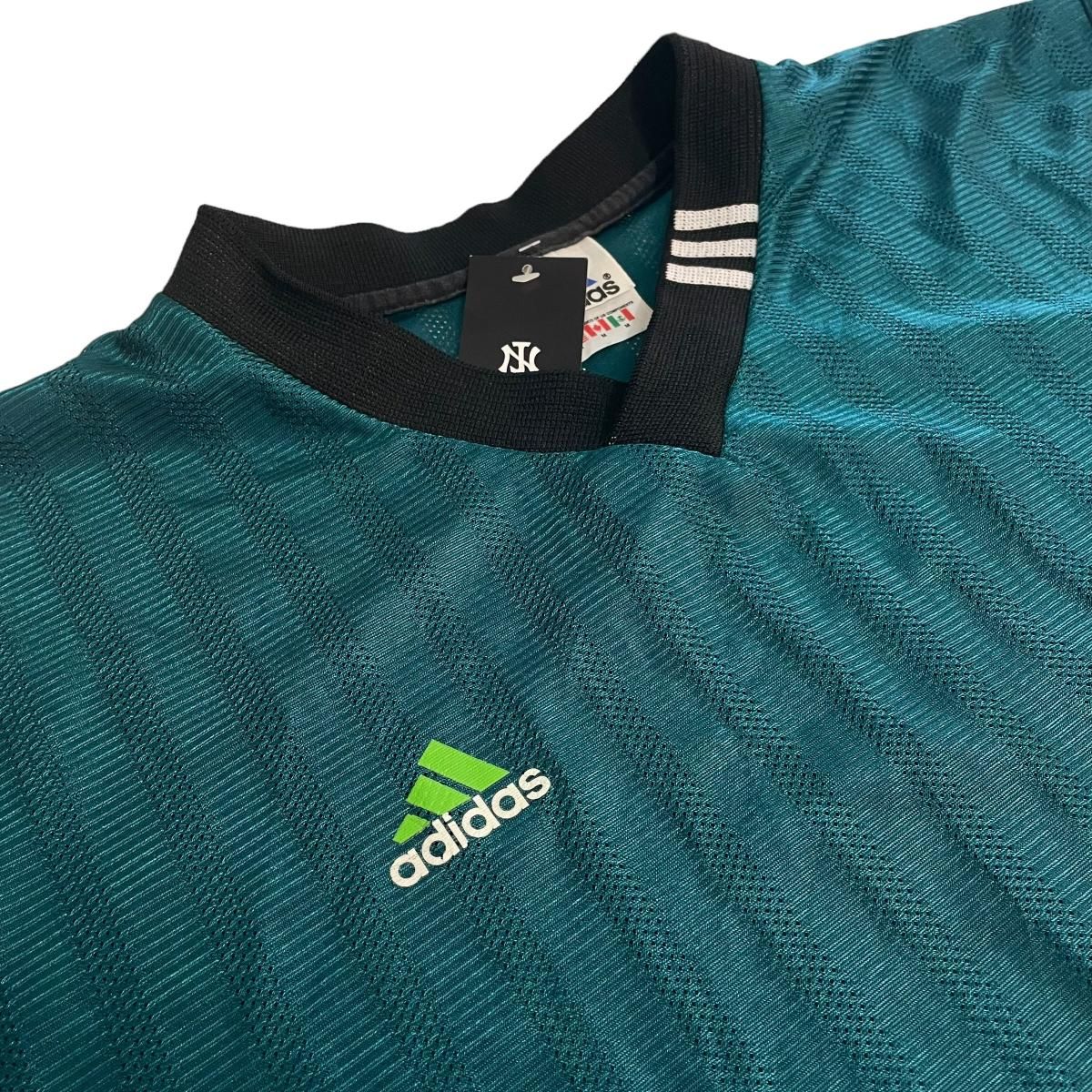 adidas ネイビー/ライムグリーン 長袖シャツ　サッカーシャツ　古着 adidas ネイビー/ライムグリーン 長袖シャツ サッカーシャツ