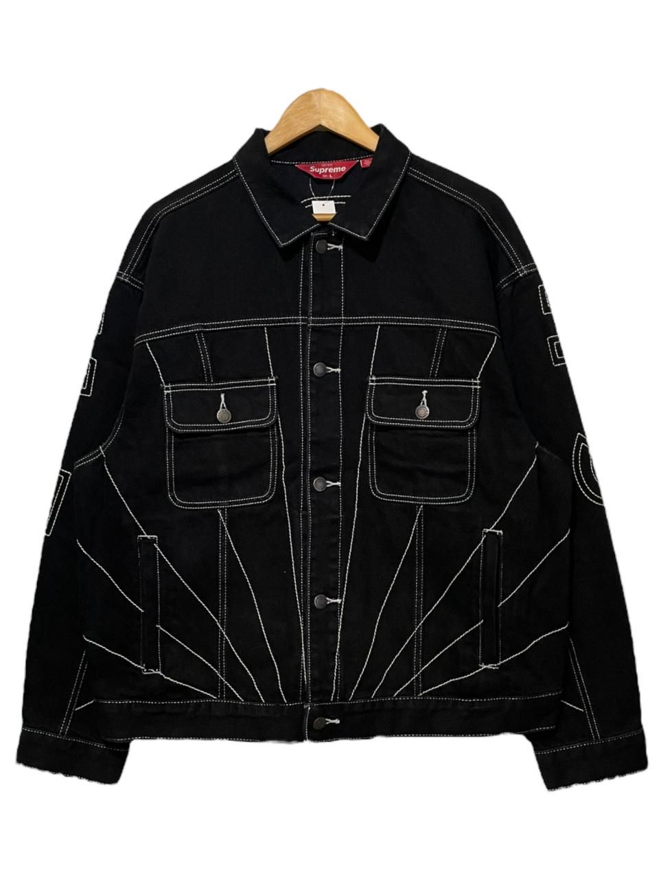 新品 23FW SUPREME Embroidered Denim Trucker 黒 L 新品 23FW SUPREME Embroidered Denim Trucker 黒 L