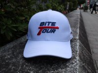 <img class='new_mark_img1' src='https://img.shop-pro.jp/img/new/icons14.gif' style='border:none;display:inline;margin:0px;padding:0px;width:auto;' />rough&swell    bite   tour   cap   white