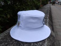 <img class='new_mark_img1' src='https://img.shop-pro.jp/img/new/icons14.gif' style='border:none;display:inline;margin:0px;padding:0px;width:auto;' />SY32  by   sweetyears     graphic  bucket  hat/   white