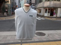 <img class='new_mark_img1' src='https://img.shop-pro.jp/img/new/icons14.gif' style='border:none;display:inline;margin:0px;padding:0px;width:auto;' />TFW49   knit  vest  / white