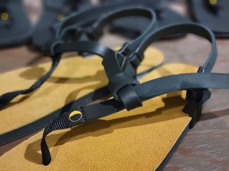 VENADO PREMIUM CABRA Winged Edition - 宗像山道具店 by GRIPS VENADO PREMIUM CABRA Winged Edition - 宗像山道具店 by GRIPS