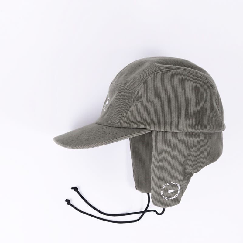 Slope Flap Cap<img class='new_mark_img2' src='https://img.shop-pro.jp/img/new/icons5.gif' style='border:none;display:inline;margin:0px;padding:0px;width:auto;' />