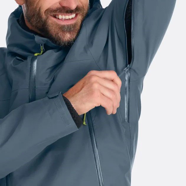 Namche GTX Jacket<img class='new_mark_img2' src='https://img.shop-pro.jp/img/new/icons5.gif' style='border:none;display:inline;margin:0px;padding:0px;width:auto;' />