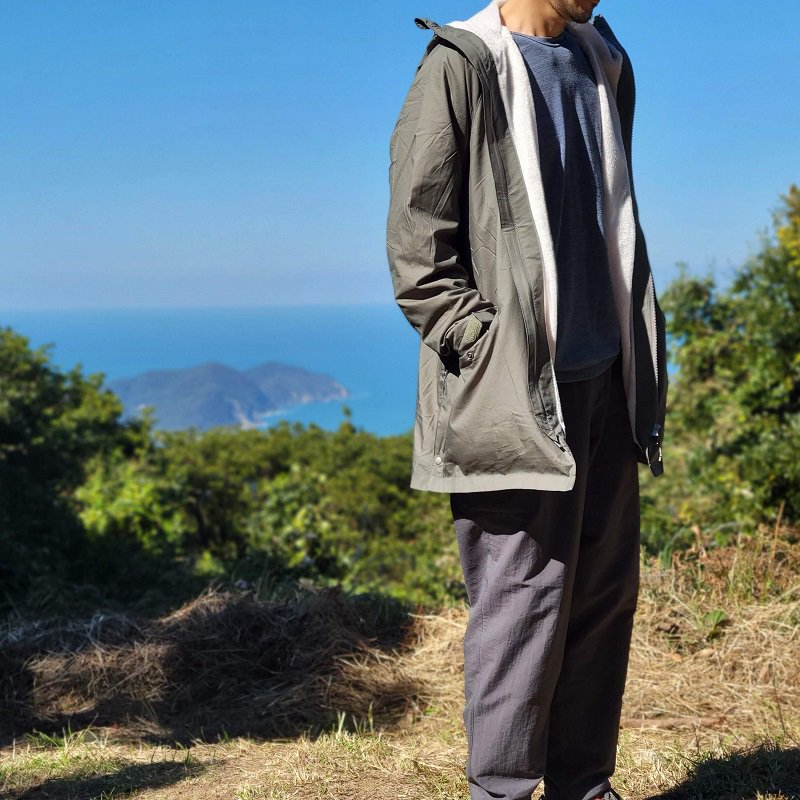 octa mountain parka<img class='new_mark_img2' src='https://img.shop-pro.jp/img/new/icons5.gif' style='border:none;display:inline;margin:0px;padding:0px;width:auto;' />