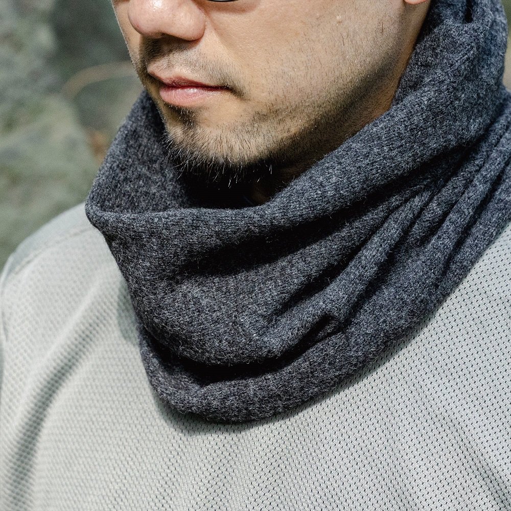 YAK NECK WARMER<img class='new_mark_img2' src='https://img.shop-pro.jp/img/new/icons5.gif' style='border:none;display:inline;margin:0px;padding:0px;width:auto;' />