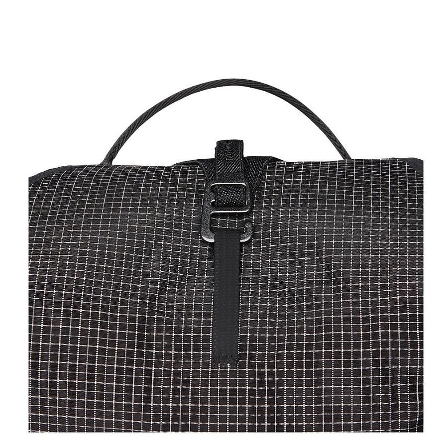 Distance 15 - 宗像山道具店 by GRIPS