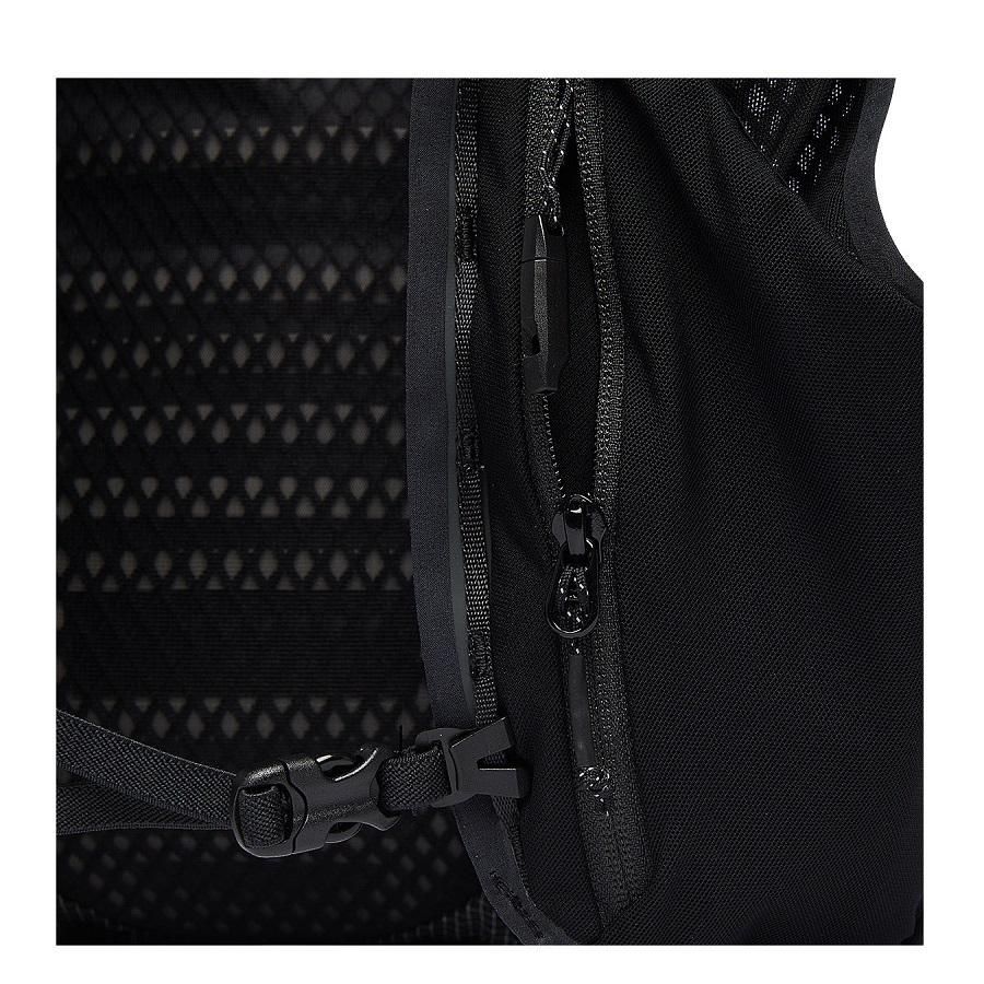 Distance 8 - 宗像山道具店 by GRIPS Distance 8 - 宗像山道具店 by GRIPS