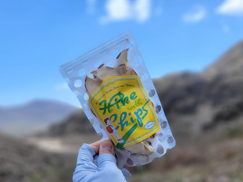 Hike with Chips<img class='new_mark_img2' src='https://img.shop-pro.jp/img/new/icons59.gif' style='border:none;display:inline;margin:0px;padding:0px;width:auto;' />