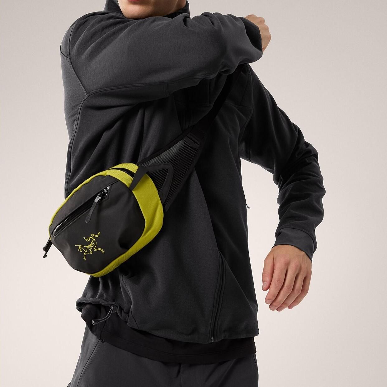 Arro Waist Pack - 宗像山道具店 by GRIPS Arro Waist Pack - 宗像山道具店 by GRIPS