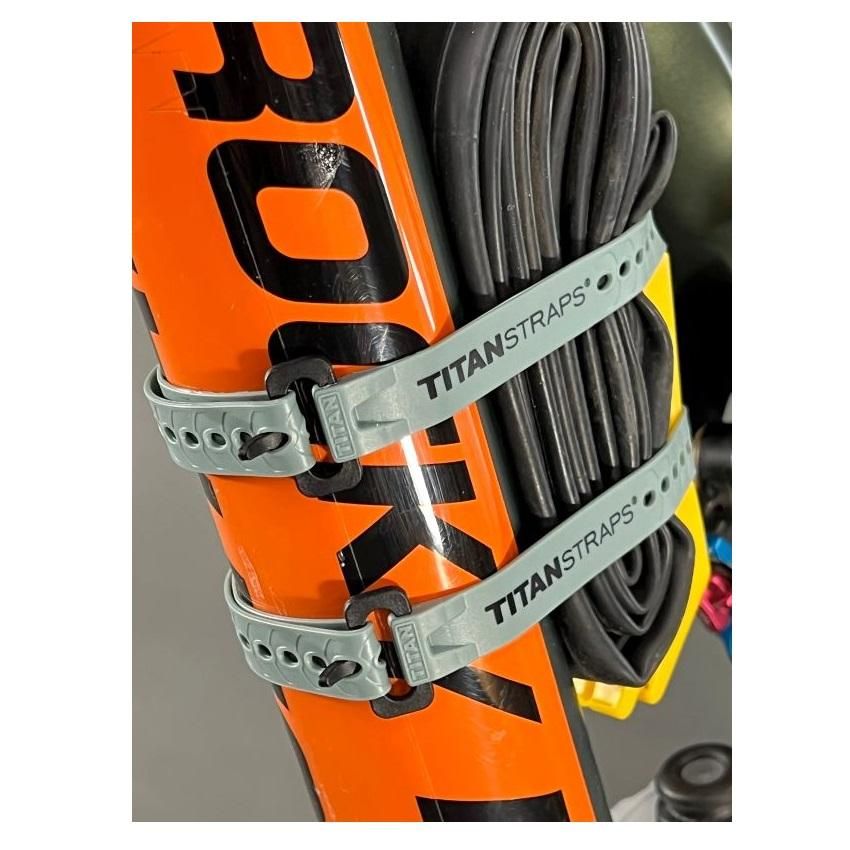 TITAN STRAPS - 宗像山道具店 by GRIPS TITAN STRAPS - 宗像山道具店 by GRIPS