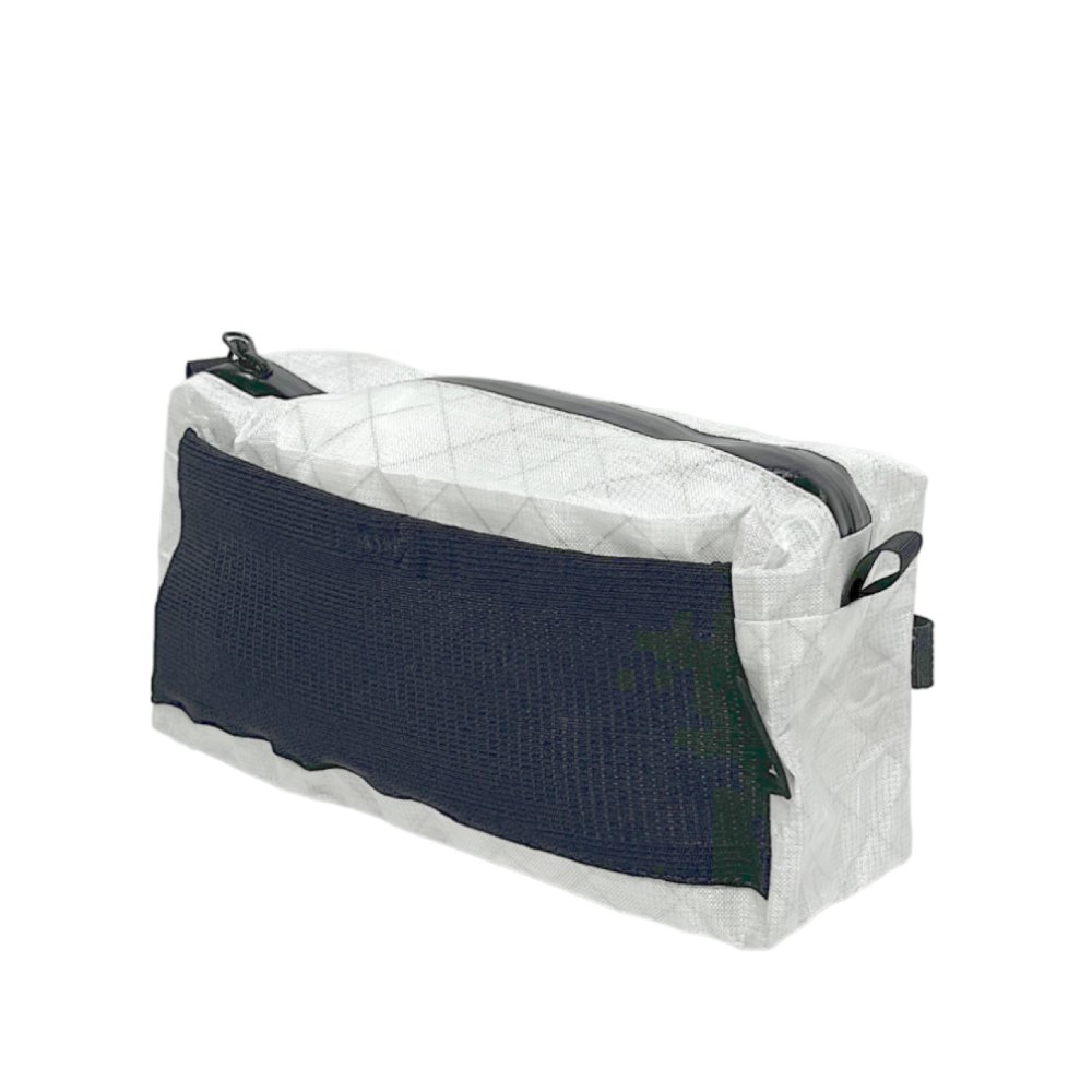 Bonfes Fanny Pack<img class='new_mark_img2' src='https://img.shop-pro.jp/img/new/icons5.gif' style='border:none;display:inline;margin:0px;padding:0px;width:auto;' />