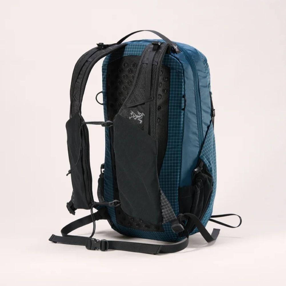 ウルフ　Arc'teryx Aerios 　アークテリクス Aerios 18 - 宗像山道具店 by GRIPS