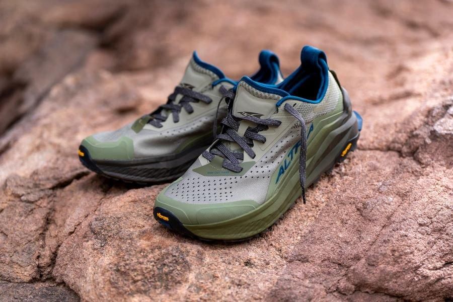 The new Olympus 6 trail running shoes | Altra Running US