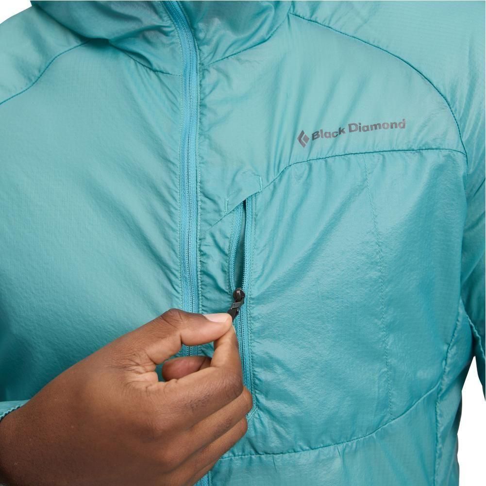 Distance Wind Shell - 宗像山道具店 by GRIPS