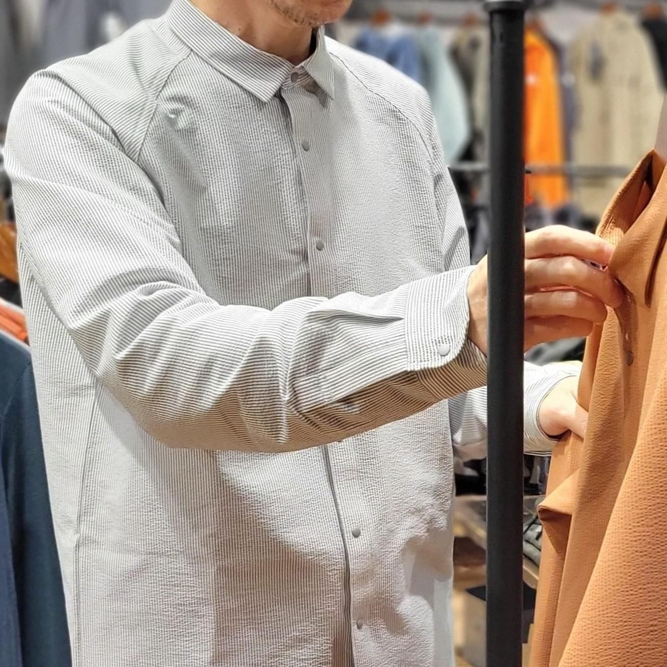 シアサッカーのショートカラーシャツ - 宗像山道具店 by GRIPS
