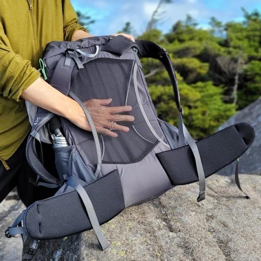 HAGLOFS ネイビー 防水リュック 中古・古着通販】HAGLOFS (ホグロフス) リュック ネイビー