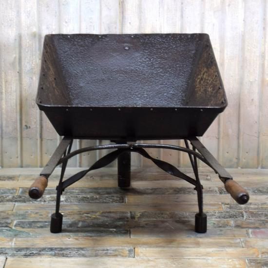 アンティーク　アイアン押し車 アンティーク 手押車 - アンティーク家具＆ナチュラル家具と言え