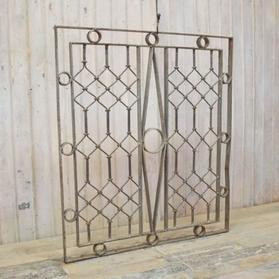 IRON FENCE《アイアンフェンス》 - アンティーク家具