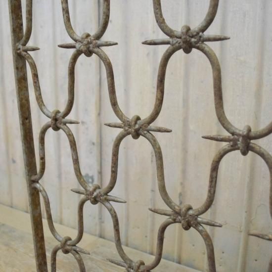 IRON FENCE《アイアンフェンス》 - アンティーク家具