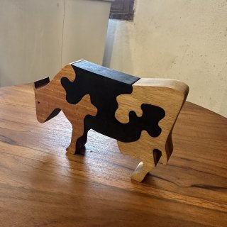 チーク　パズルおもちゃ　牛