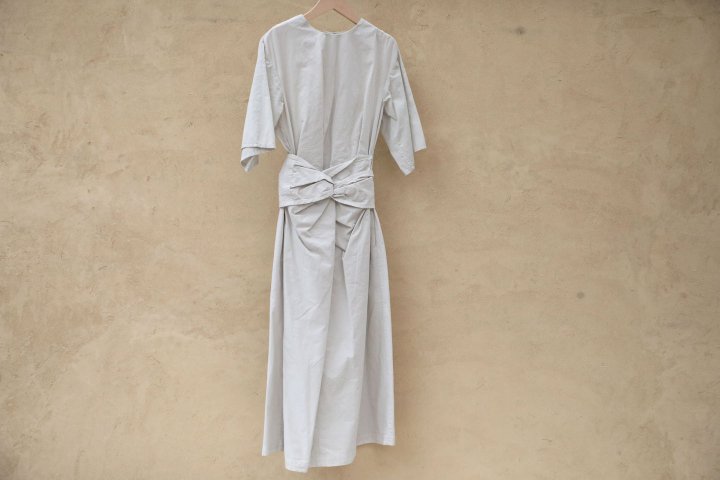 【新品タグ付き】COSMIC WONDER 有機栽培綿半袖ラップドレス