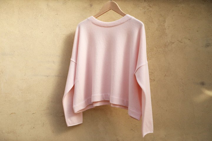 Yolishort knit<img class='new_mark_img2' src='https://img.shop-pro.jp/img/new/icons5.gif' style='border:none;display:inline;margin:0px;padding:0px;width:auto;' />