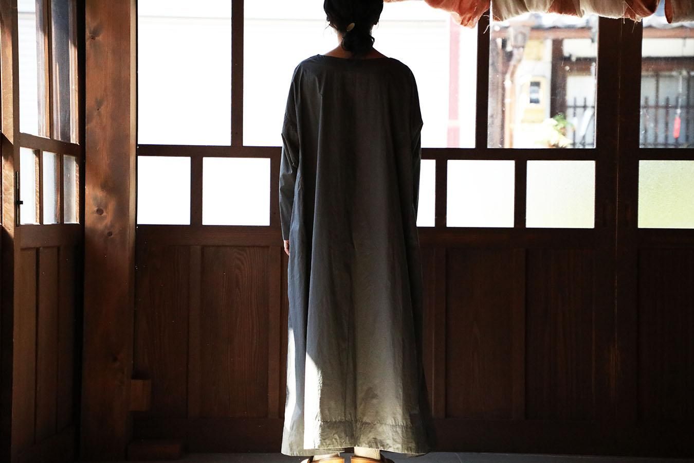 Yoli ヨリ　Check boatneck onepiece Yoli Check boatneck onepiece ベージュ ｜くらすこと公式
