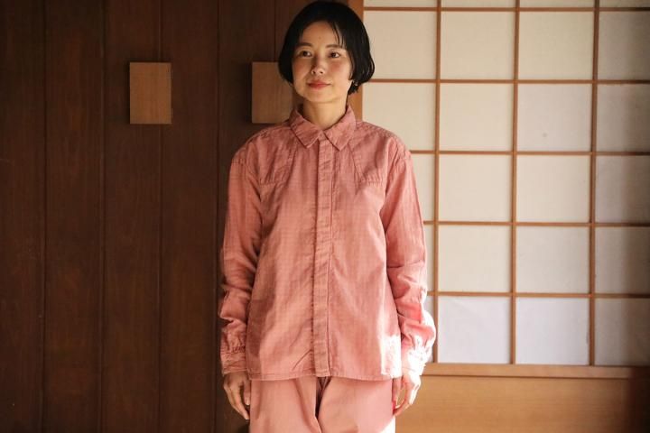COSMIC WONDEROrganic cotton double gauze check country shirt<img class='new_mark_img2' src='https://img.shop-pro.jp/img/new/icons3.gif' style='border:none;display:inline;margin:0px;padding:0px;width:auto;' />