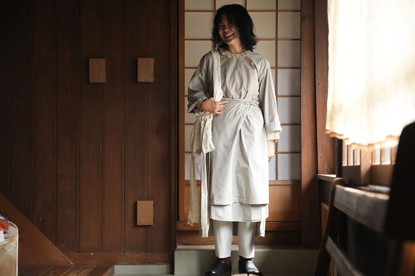 cosmic wonder リネン ブラウス COSMIC WONDER ｜Old floral-patterned linen short sleeve