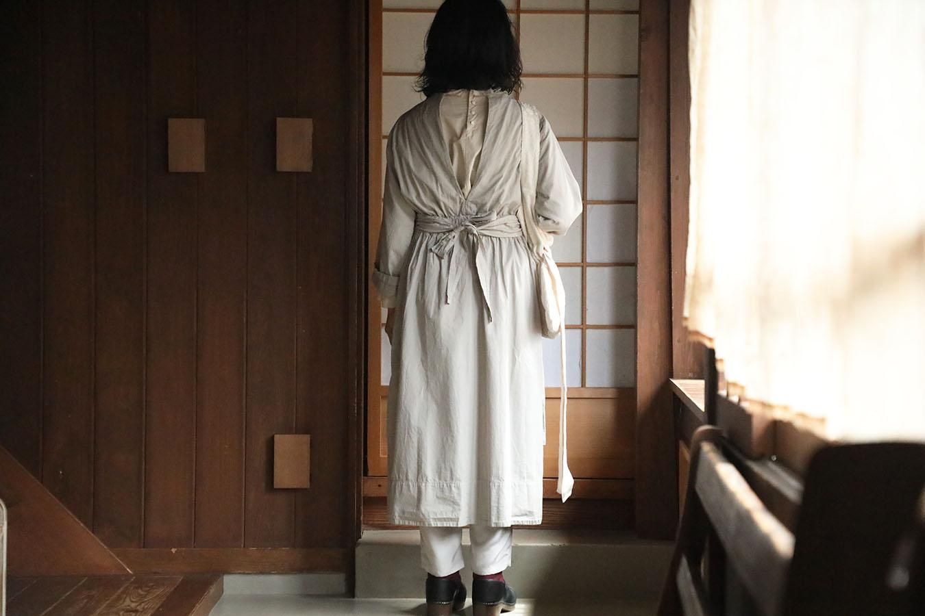 COSMIC WONDER | オーガニックコットンラップドレス - マーマーな