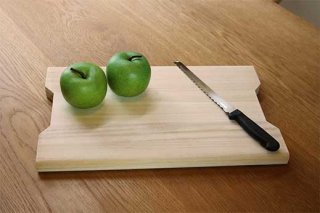 KIRI cutting board 　　　　　　　【桐のまな板】