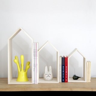 本の家 【Book House Nest】
