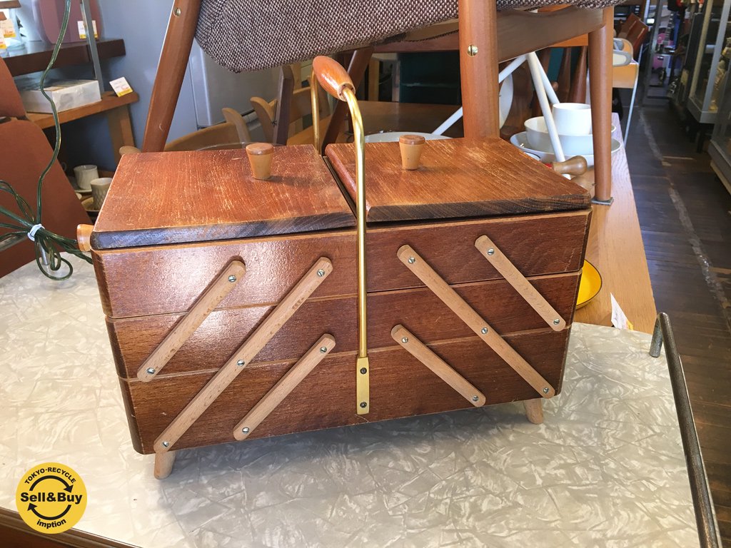 ドイツ製 アンティーク 木製 ソーイングボックス 裁縫箱 3段 ◎