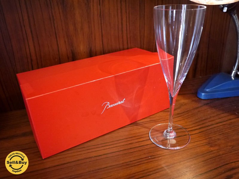 新型モデル  フルール ドン・ペリニヨン シャンパングラス バカラ テーブル用品
