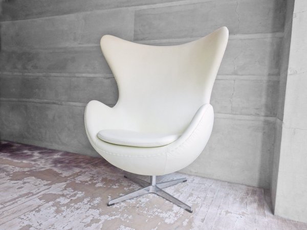 ͡䥳֥ Arne Jacobsen å Egg chair ץ  ܥ꡼ 