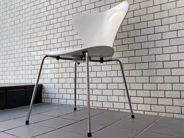 եåĥϥ󥻥 Fritz Hansen ֥ Seven Chair ͥ䥳֥ Arne Jacobsen ۥ磻ȥå 