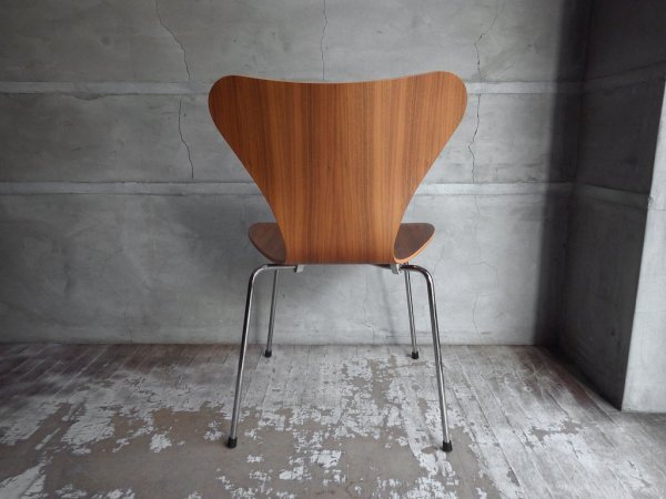 եåĥϥ󥻥 Fritz Hansen ֥ Seven Chair ͥ䥳֥ Arne Jacobsen ʥ륦ʥå ̲ȶ ǥޡ  