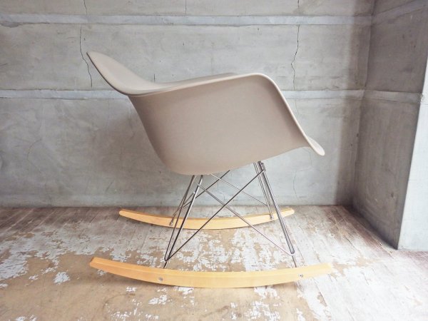 ϡޥߥ顼 HermanMiller   ѥ å١ ᡼ץ ١ ॺ Eames ߥåɥ꡼ 